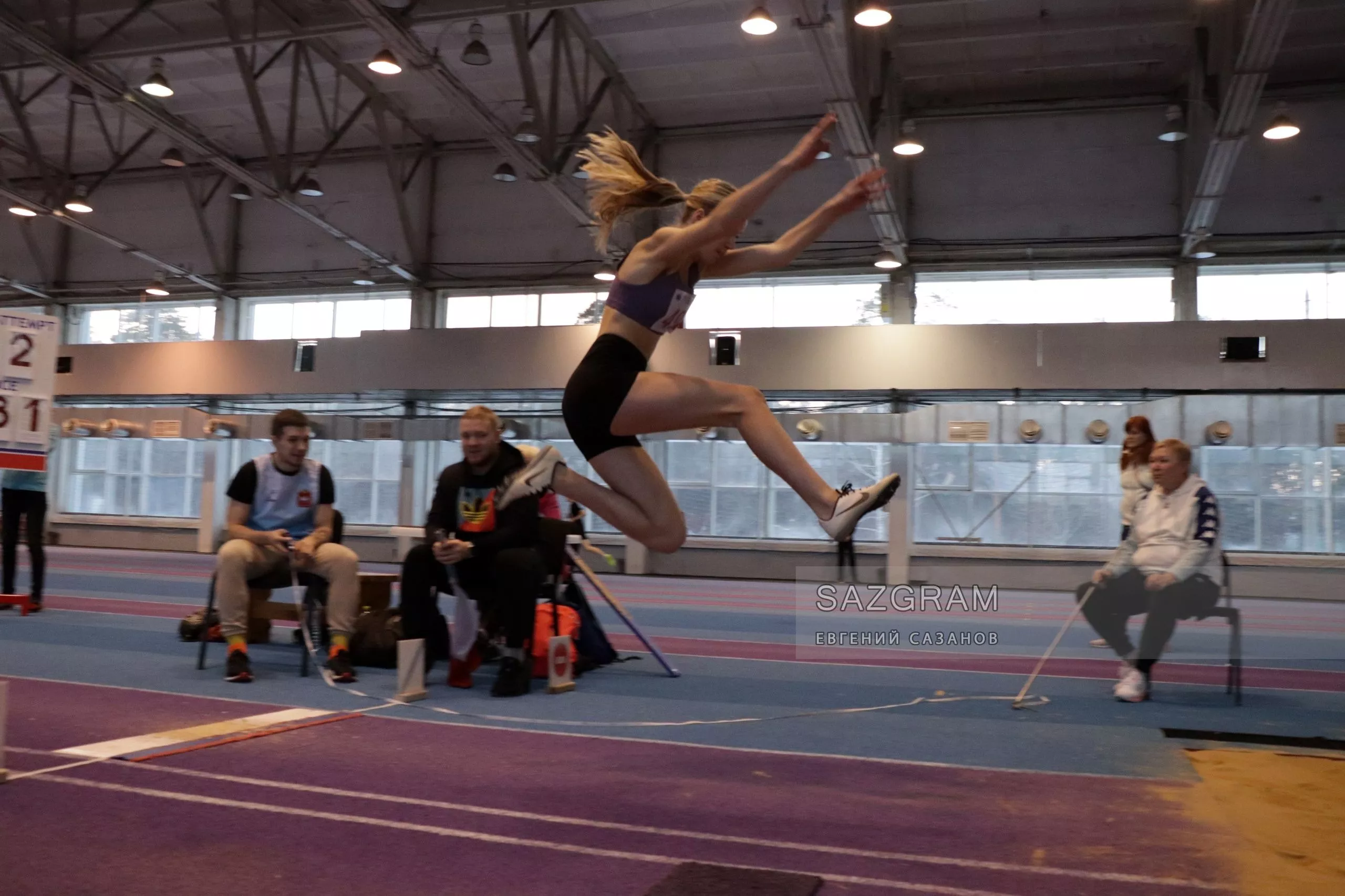 В Челябинске прошло первенство области по легкой атлетике среди юношей и девушек до 16 лет