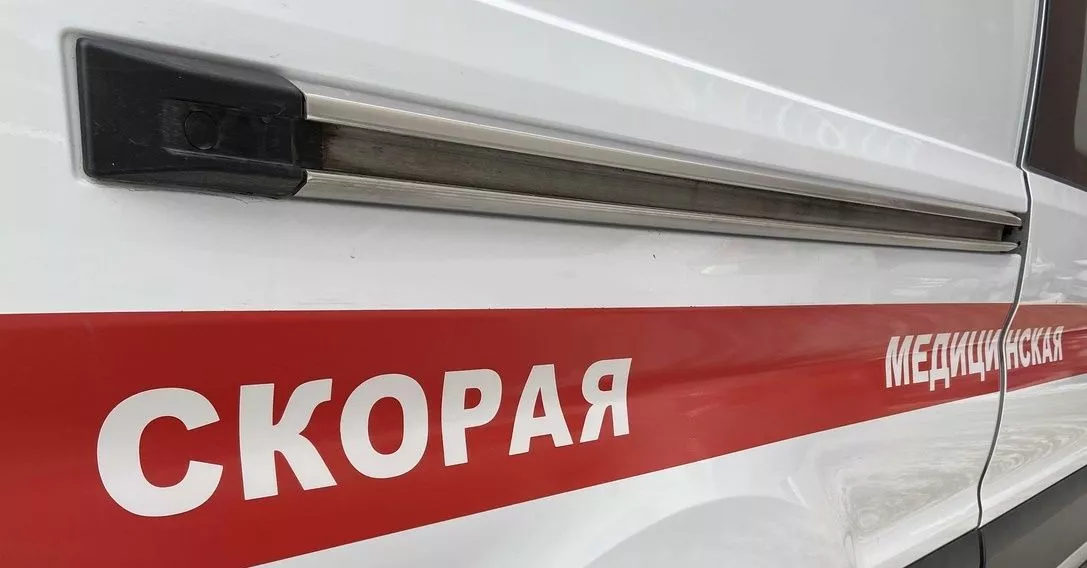 Водитель иномарки сбил ребенка во дворе дома в Копейске