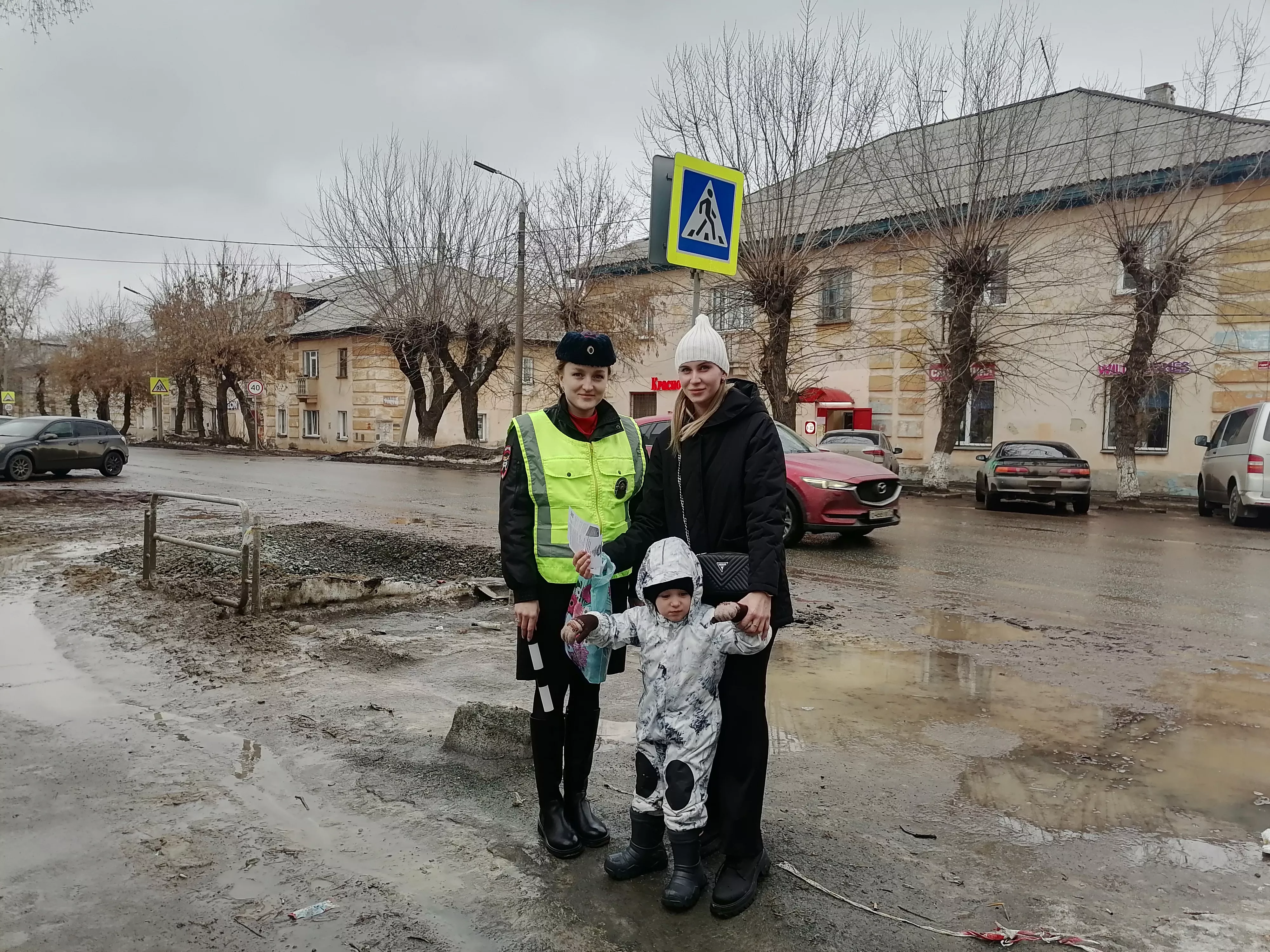 В Копейске подвели итоги мероприятия, направленного на профилактику наездов на несовершеннолетних пешеходов