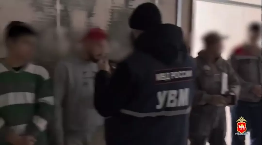 Сотрудники полиции Челябинской области выявили более 580 нарушений в ходе операции «Нелегальный мигрант»