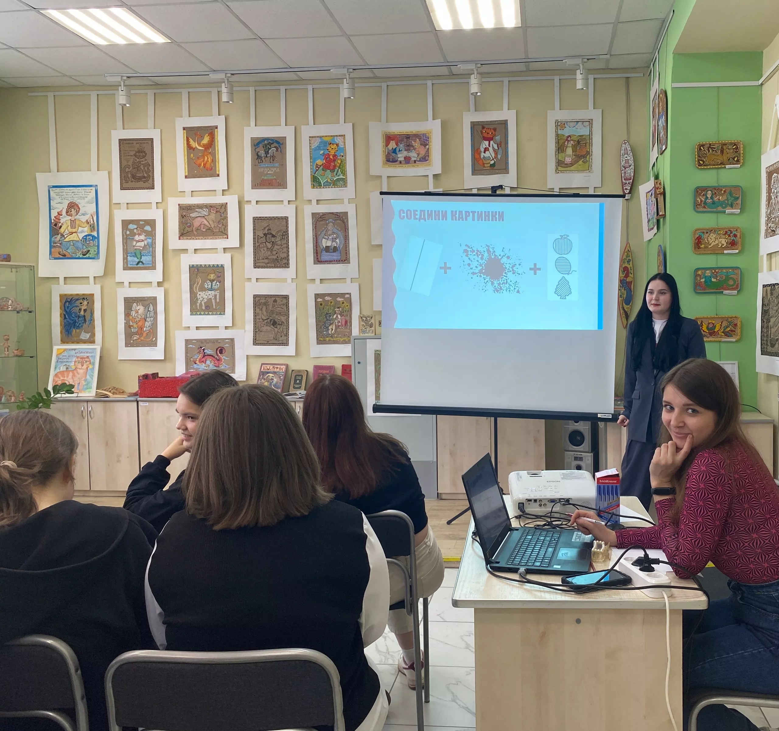 В библиотеке состоялся квиз «Знатоки искусства»