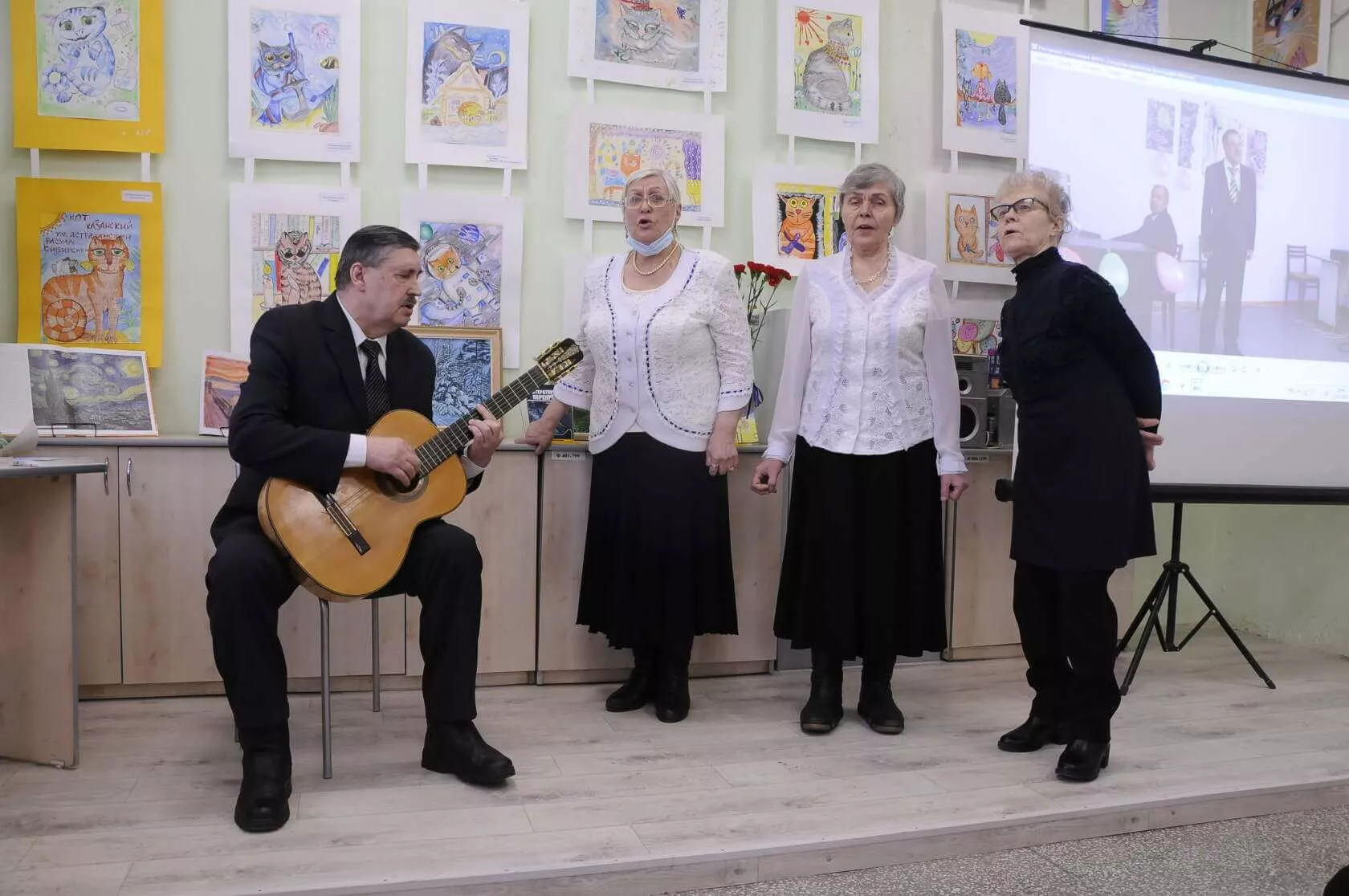 В библиотеке прошел вечер памяти ушедших из жизни в 2020 году талантливых копейчан