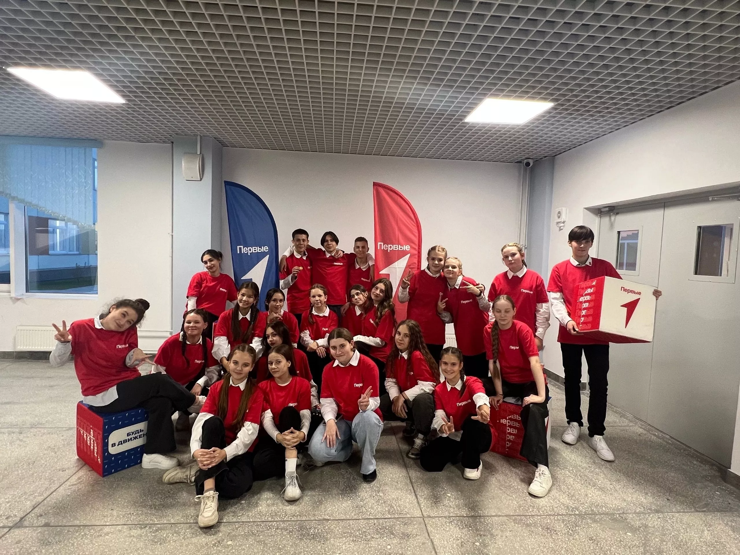 В Копейске волонтерский отряд посвятили в РДДМ 