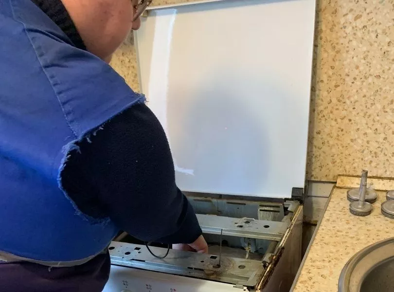 Сотрудники МЧС напомнили копейчанам о правилах безопасности при пользовании газовым оборудованием в квартире