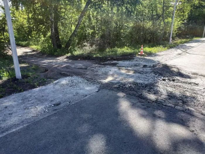 Когда починят раздавленную велодорожку? Комментируют специалисты