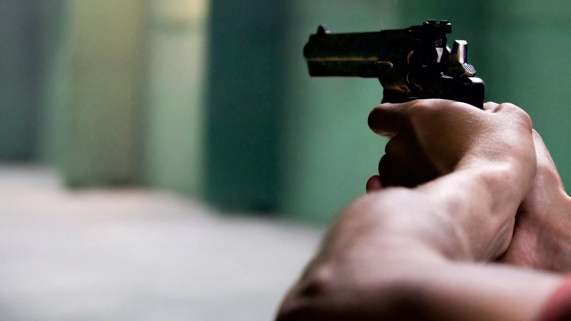 Жителей Челябинска напугали выстрелы