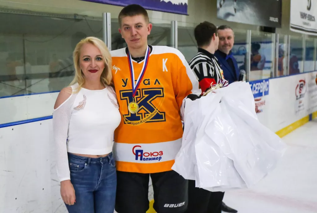 Хоккеисты Копейска сыграют в память об Анне Викалюк