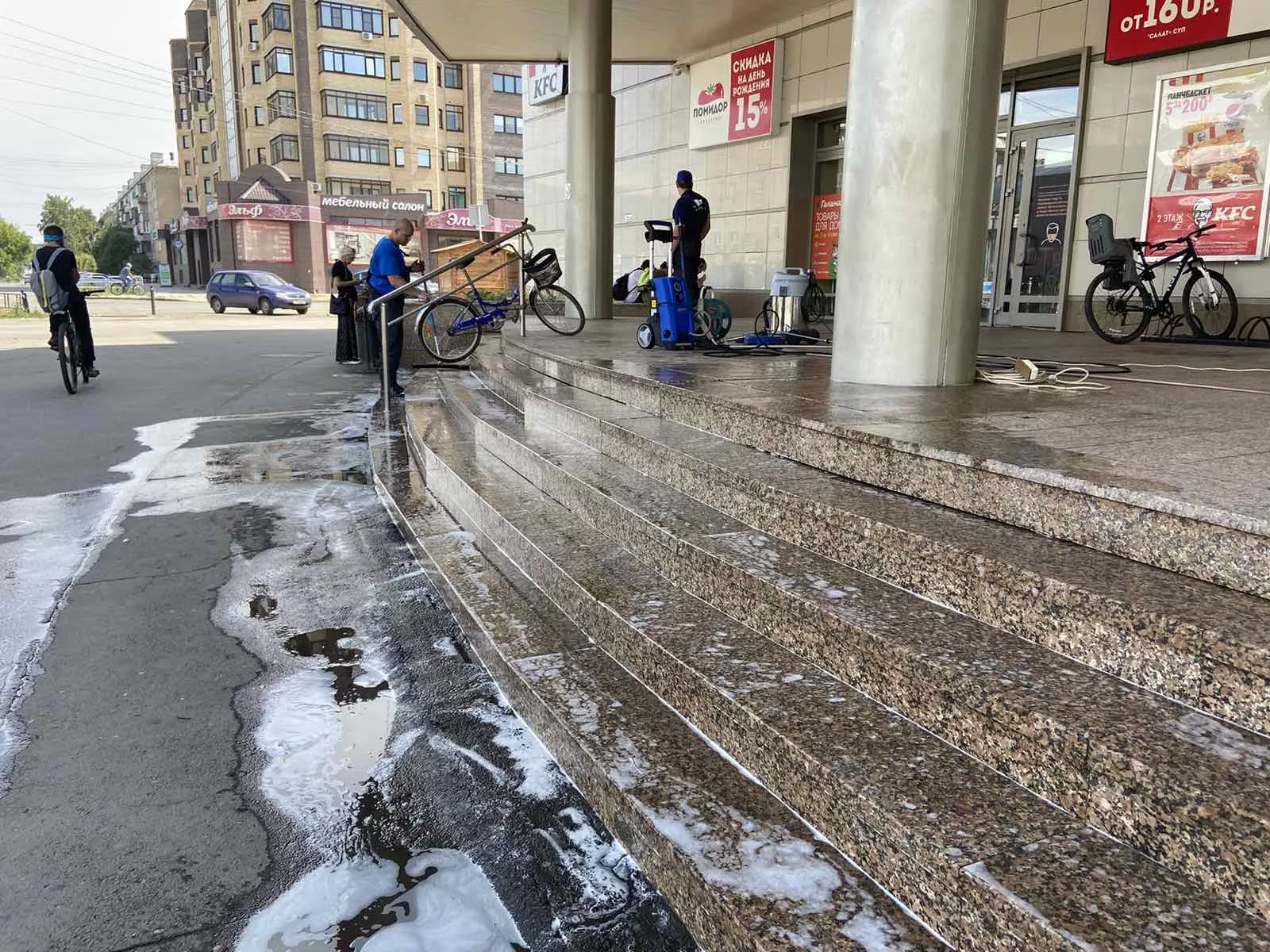 В Копейске проходит санобработка общественных мест