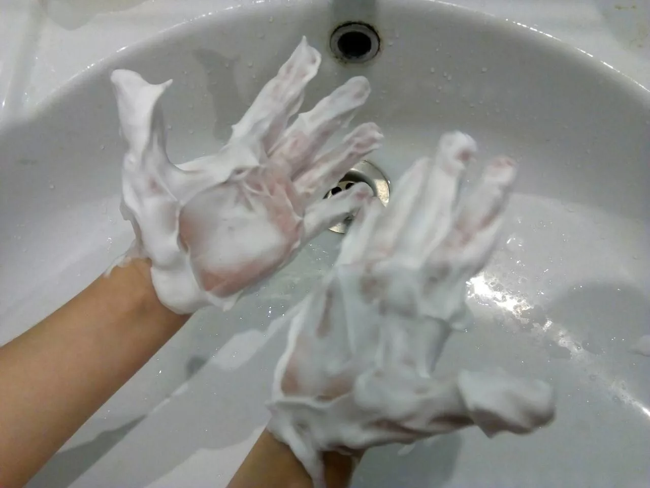 Отключение горячей воды на трех улицах Копейска перенесли на 2 дня