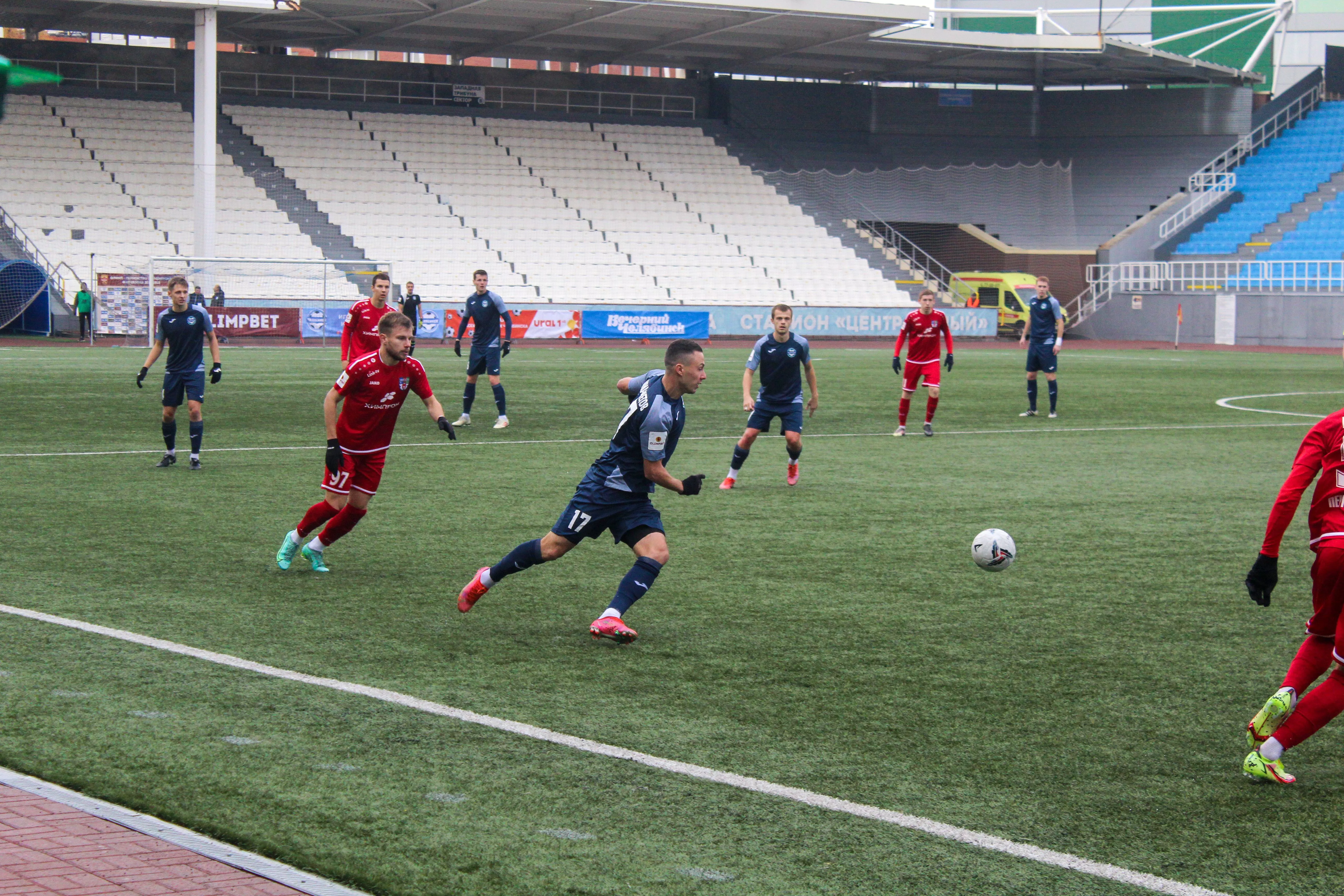 Футбольный клуб «Челябинск» остался на втором месте в Первенстве России