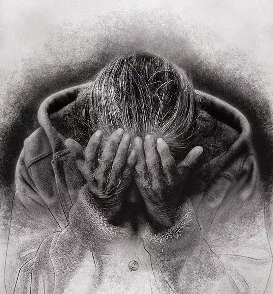 Больше миллиона рублей перевела пожилая копейчанка на счет мошенников