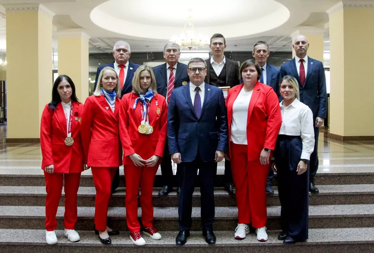 Алексей Текслер наградил участников Паралимпиады