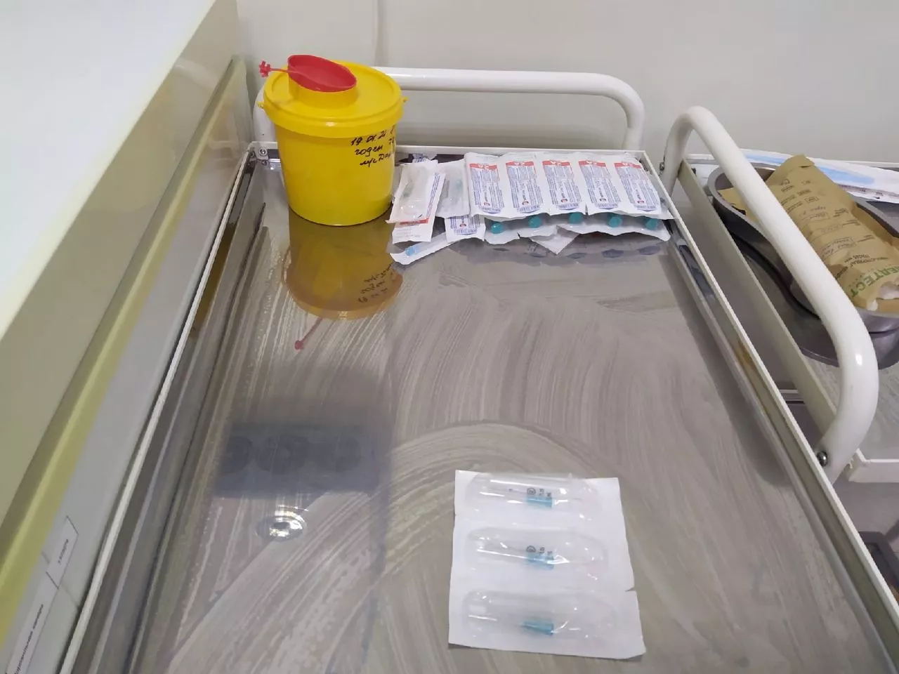 60 процентов привились. Вакцинация от COVID-19 проходит на копейских предприятиях