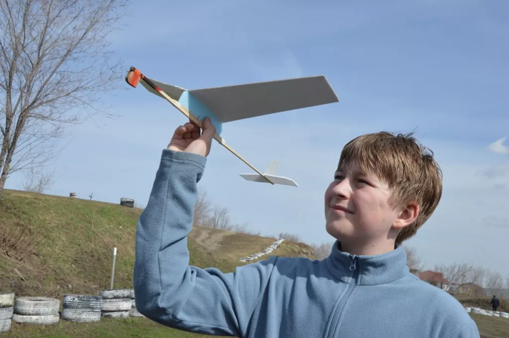 В станции юных техников Копейска запустили ракету