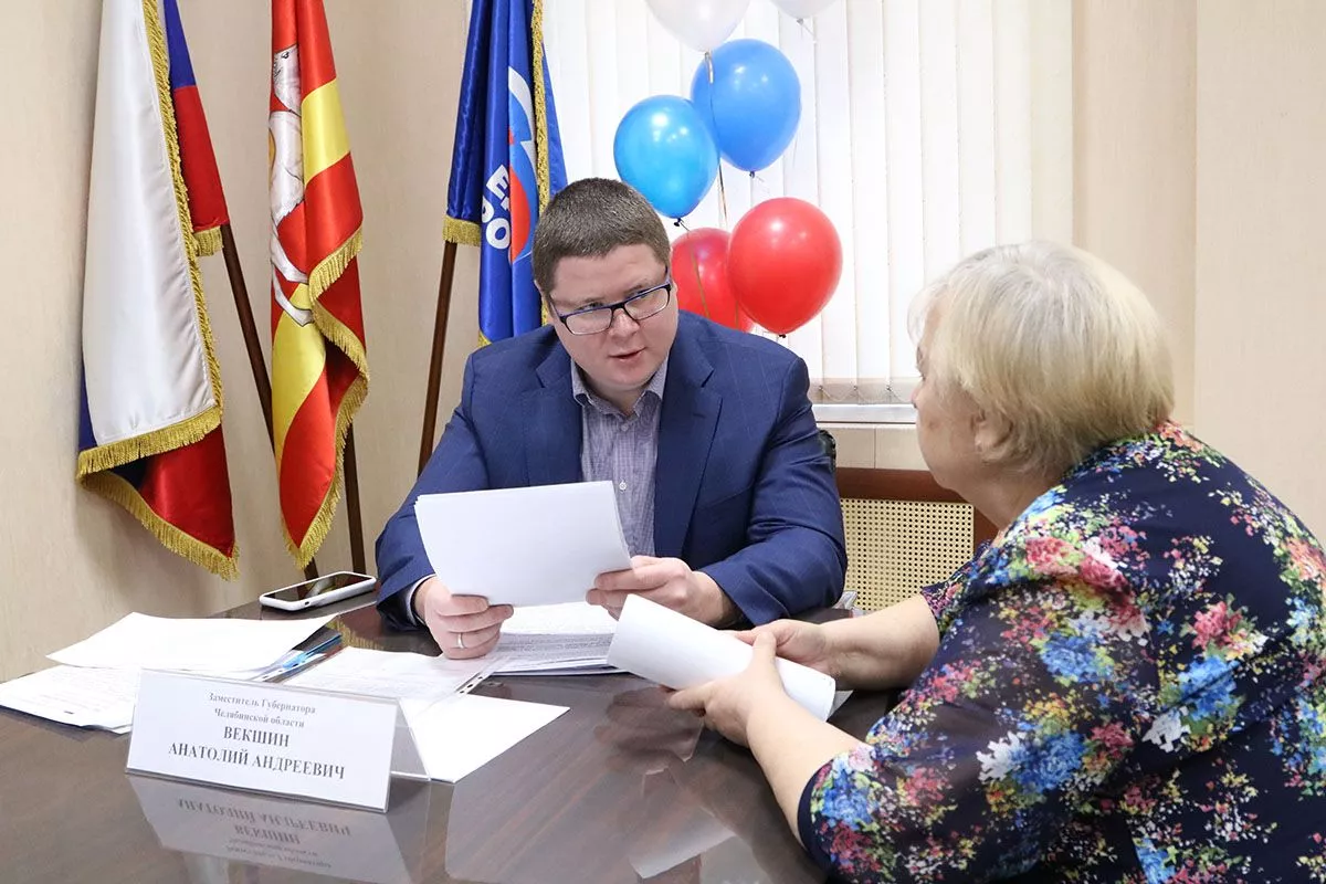 Высокая конкуренция, новые лица и беспартийные кандидаты.  Как проходит выдвижение на предварительное голосование «ЕР»