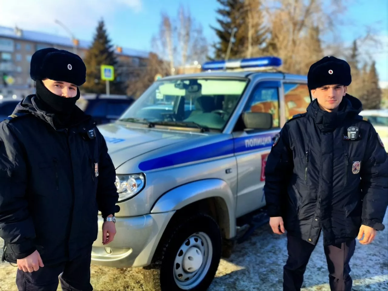 Полицейские Копейска оказали помощь горожанину, оказавшемуся в критической ситуации