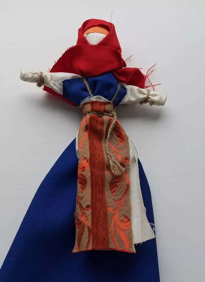 12 июля в Центральной городской библиотеке пройдет мастер-класс по созданию куклы-берегини