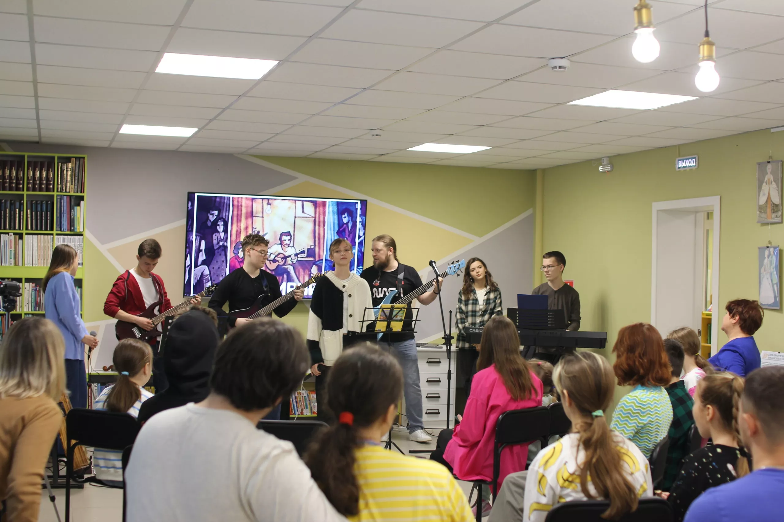 В Копейске встретили осень музыкой