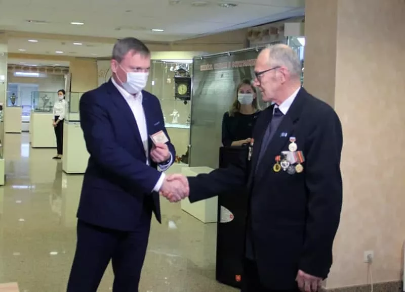 Глава Копейска рассказал шахтерам-ветеранам об итогах уходящего года