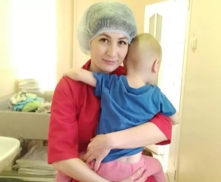 Хотя бы игрушки. Благотворительный фонд РМК постарался помочь одиноким детям в больницах