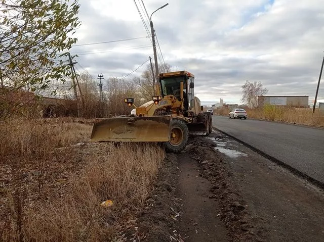 На новое покрытие дороги Горняк - Северный рудник дают 5-летнюю гарантию
