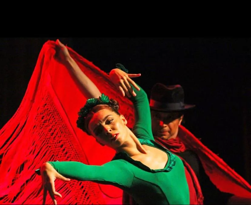 8 марта в испанском стиле