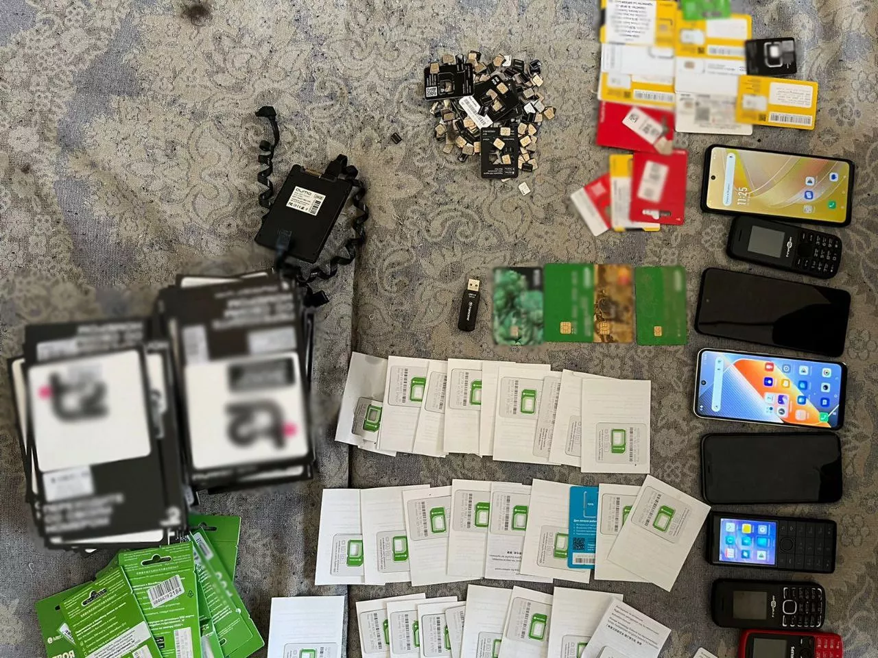  В Копейске задержан молодой человек за массовое распространение аккаунтов мессенджеров