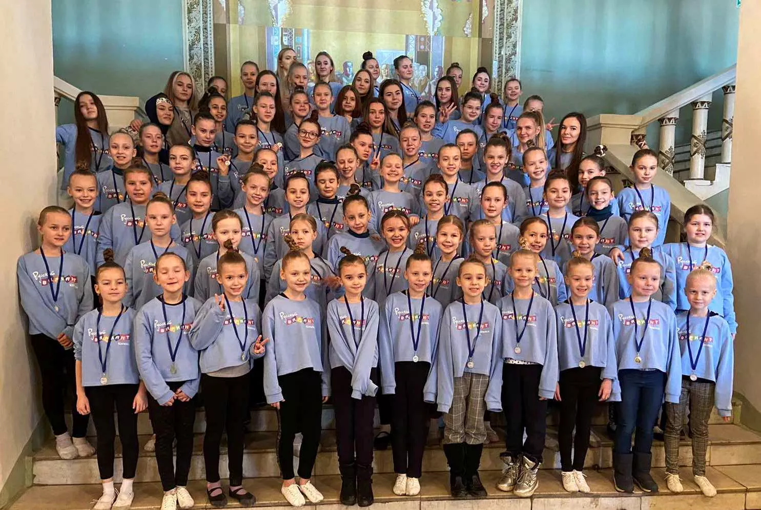 Копейский коллектив «Русский вариант» получил шесть высших наград на чемпионате УрФО