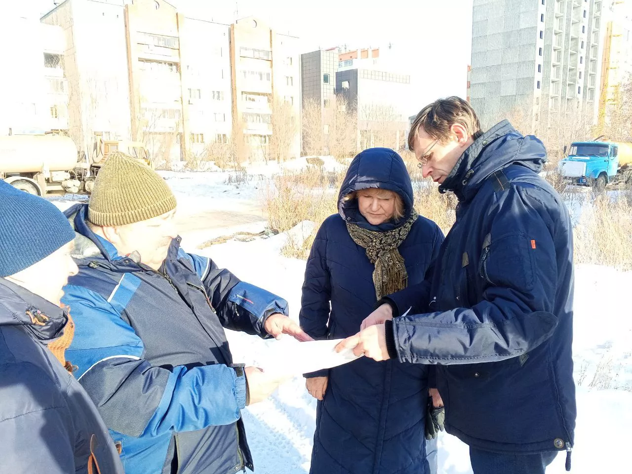 Глава города Копейска посетила строительные площадки двух объектов в городе