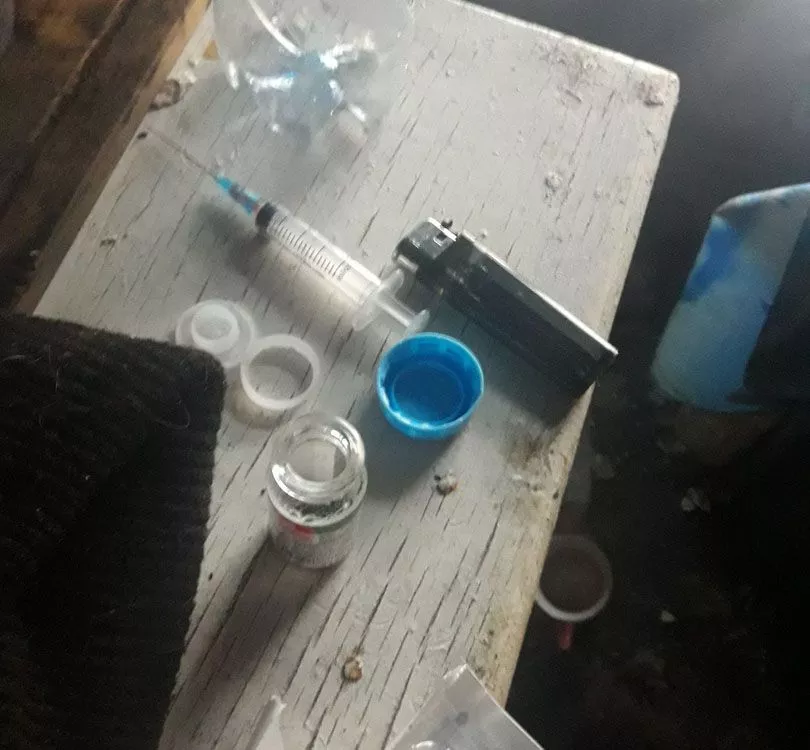 В центре Копейска накрыли наркопритон