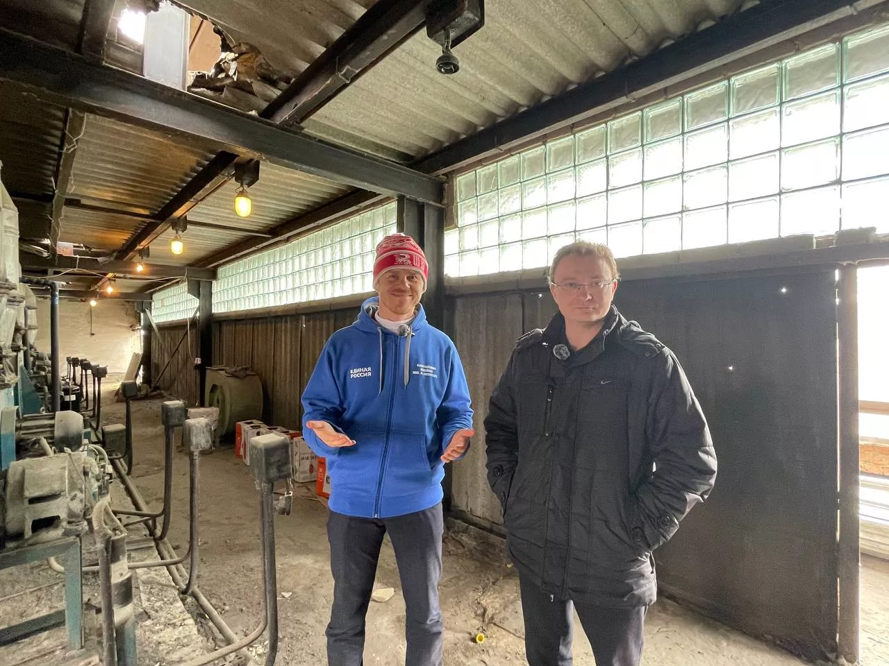 «Единая Россия» проверила ремонт кровли на Челябинской областной станции переливания крови