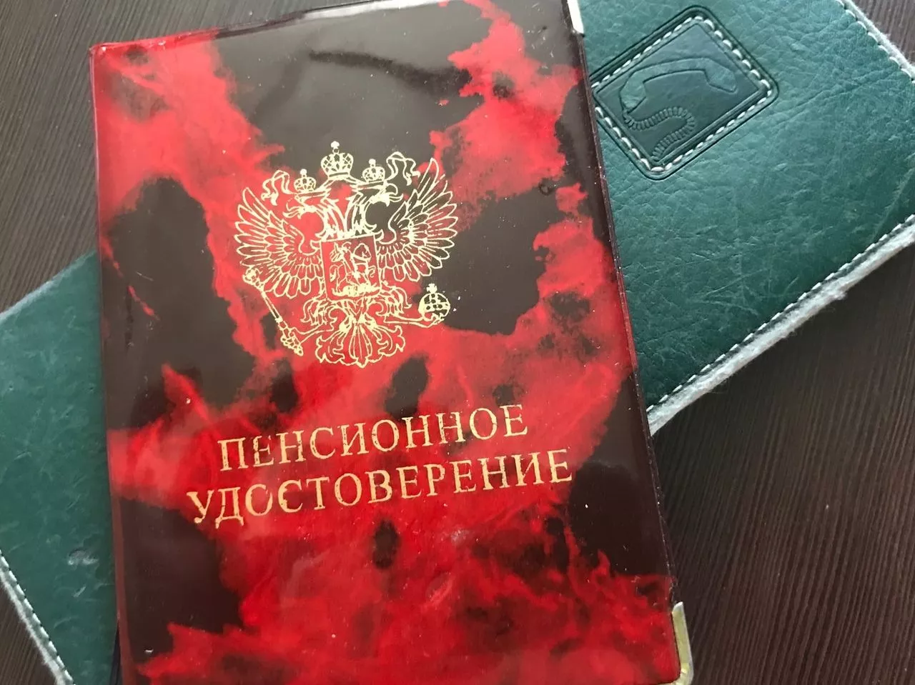 Продлен до конца года переход на получение пенсий через карту МИР