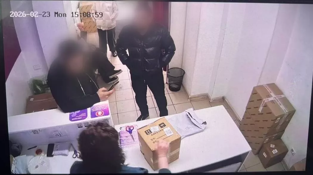 В Копейске полицейские поймали клиента маркетплейса на подмене товара