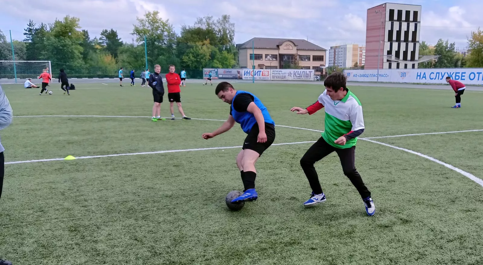 Футбольный матч на стадионе "Химик"