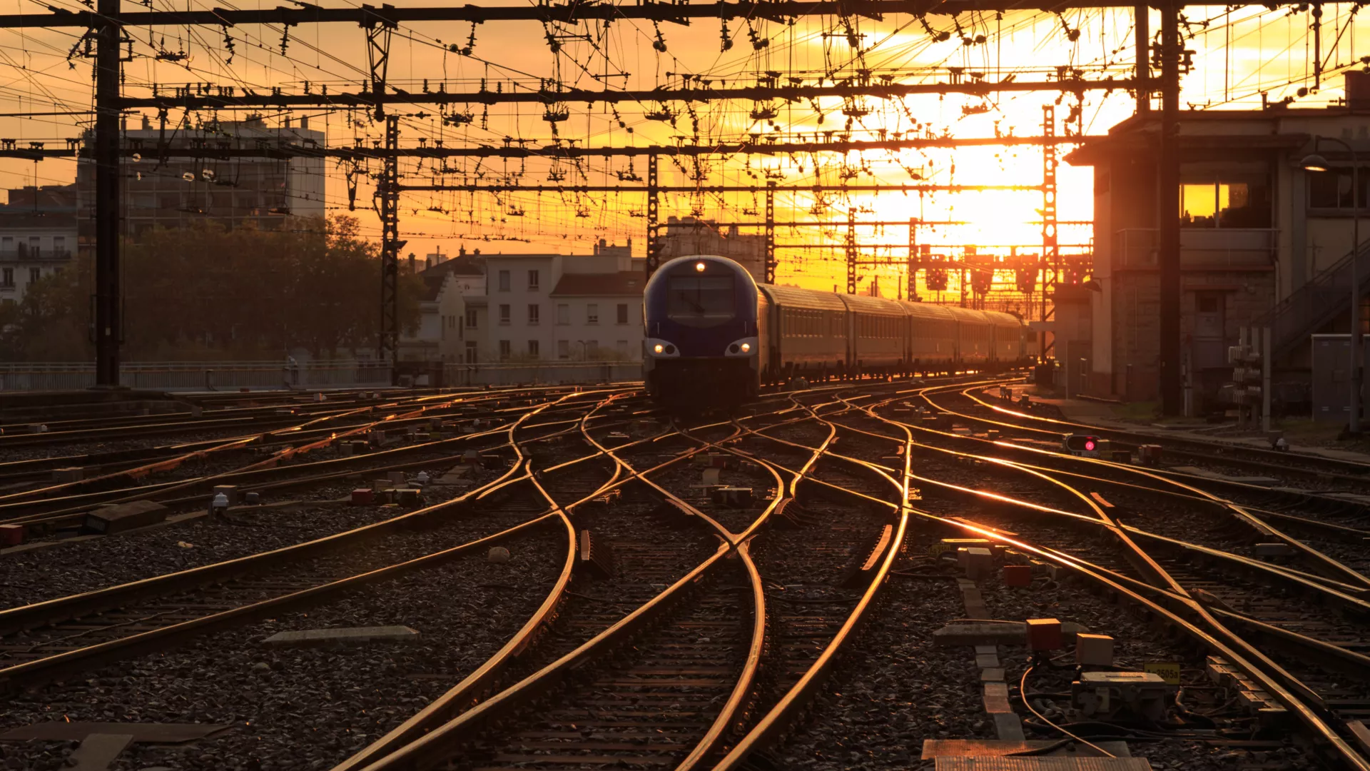 Дмитрий Вяткин: «Высаживать детей из электрички было незаконно»