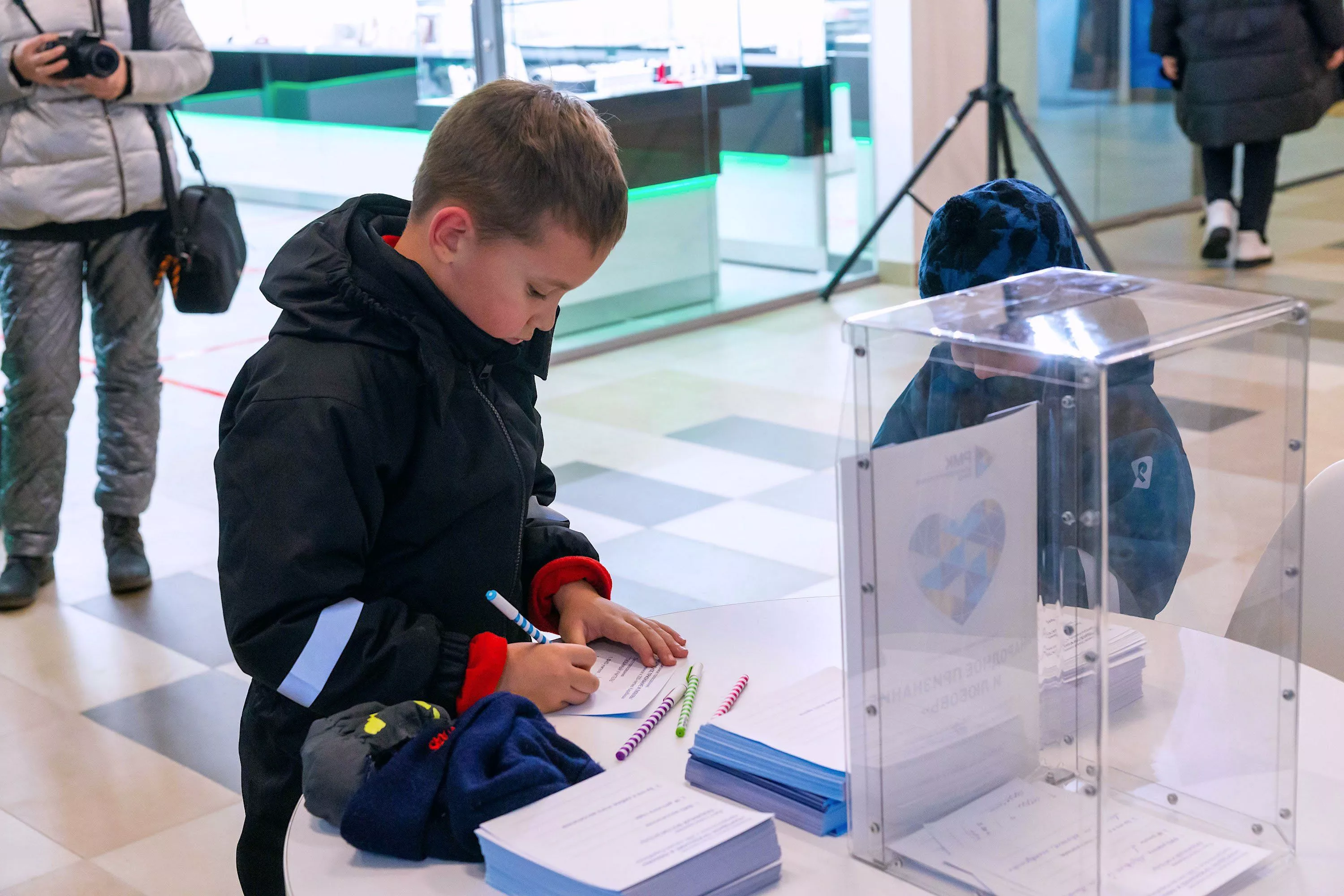 В Карабаше прошло голосование "Народное признание и любовь"