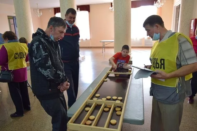 Сильные духом.  В Копейске состоялись соревнования по новым спортивным играм