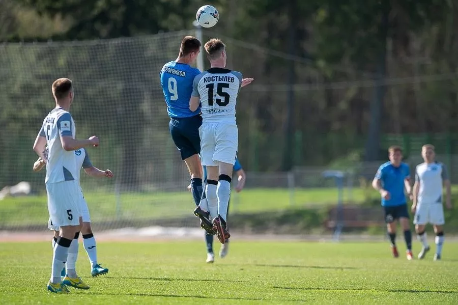 Футболисты «Челябинска» всухую разгромили ижевский «Зенит» на выезде!