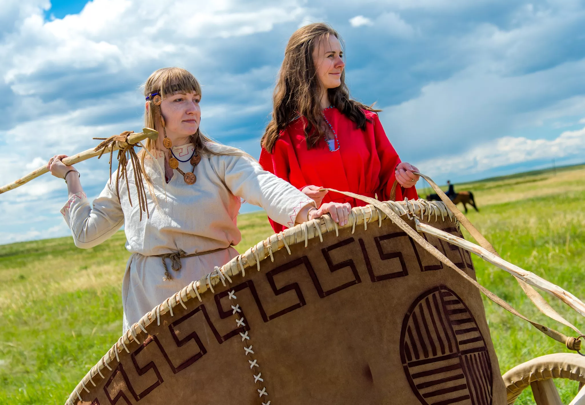 Сотрудник Аркаима получил грант губернатора