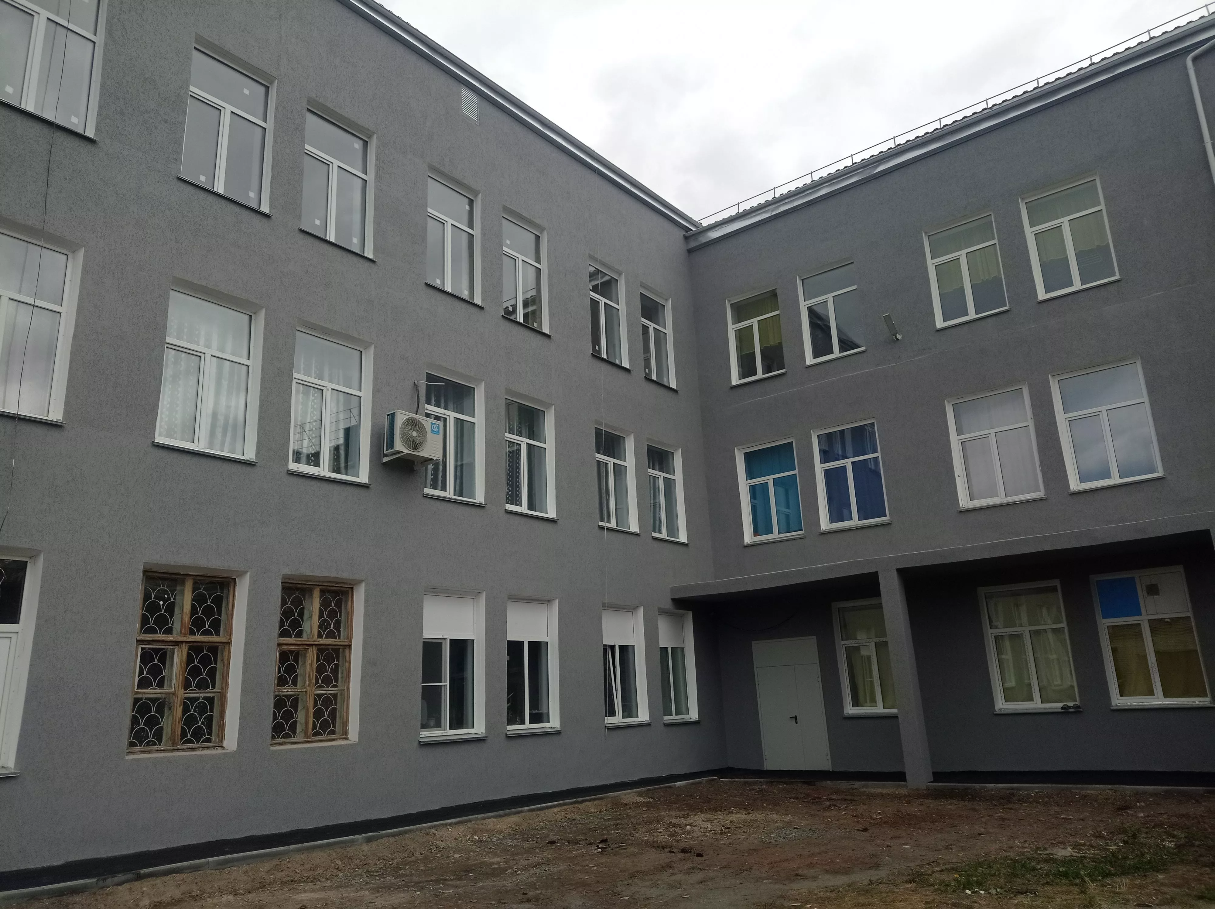 Историческое панно будет восстановлено в ходе ремонта фасада ДК Угольщиков