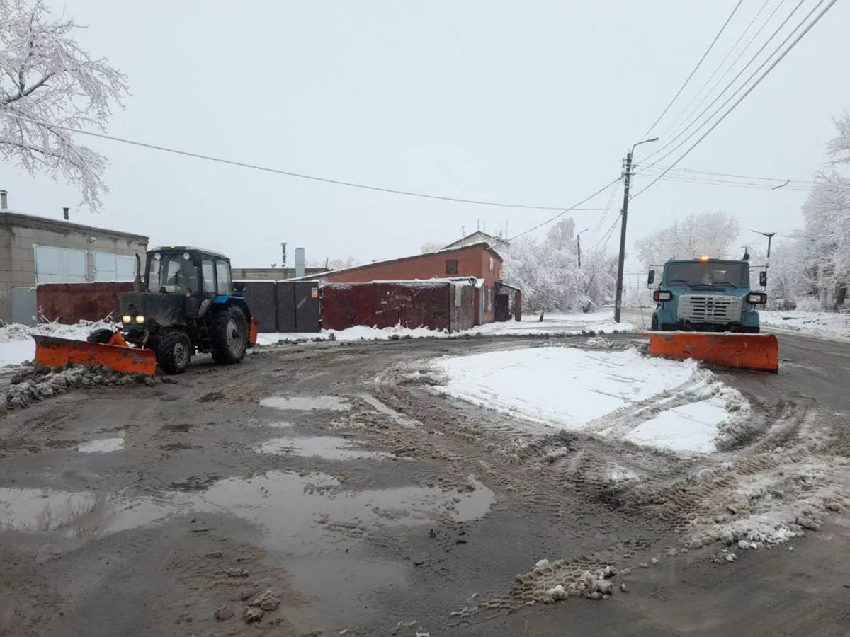 Дороги Копейска расчищают от снега круглосуточно