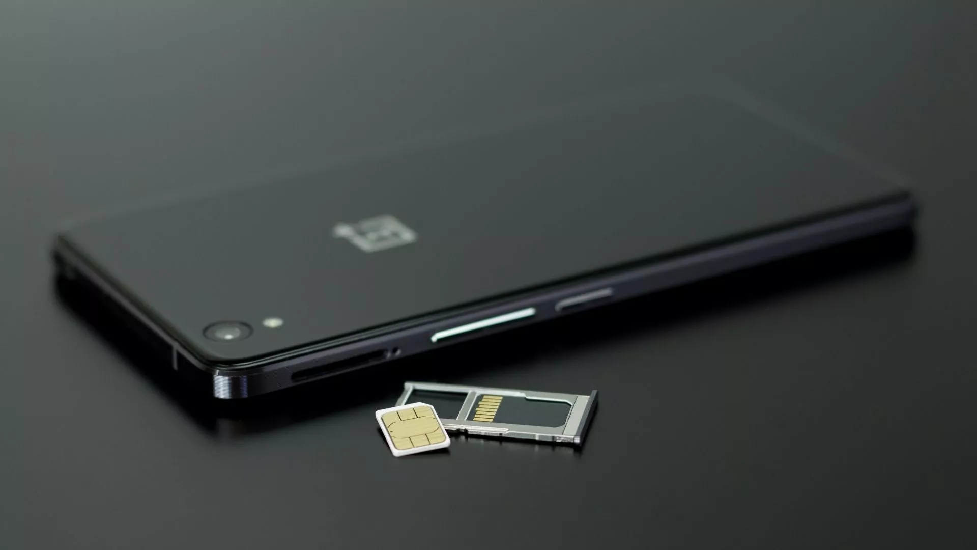 Осталось 15 дней до отключения половины корпоративных сим-карт в России