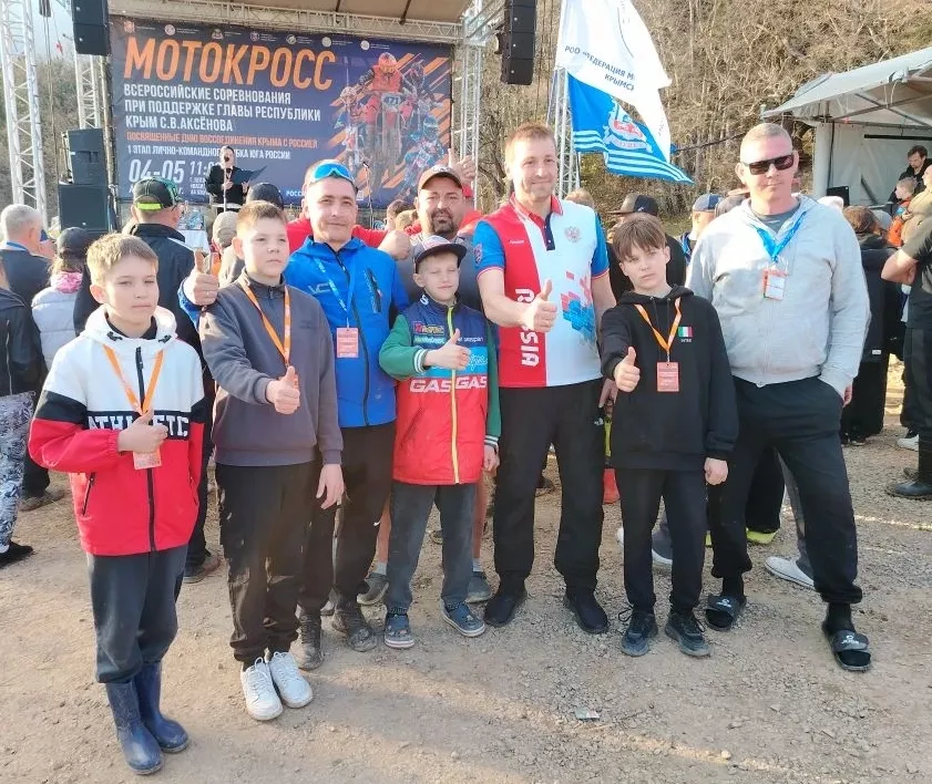 Копейские мотокроссеры взяли второе место на всероссийских соревнованиях в Крыму