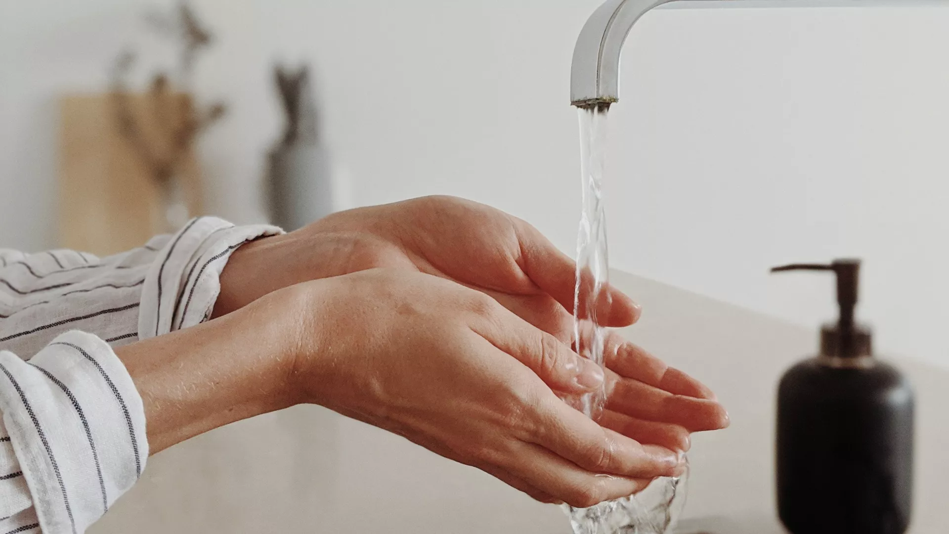 24 сентября: какие улицы попадают сегодня под отключение водоснабжения