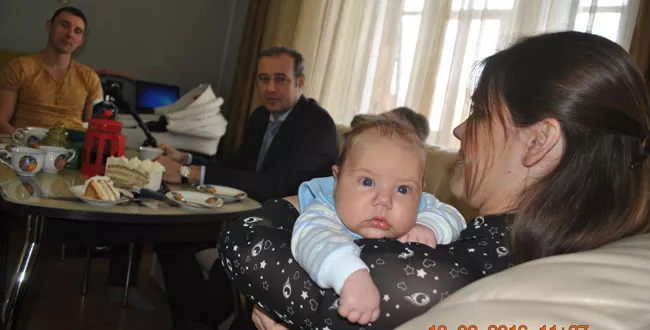 Глава Копейска в гостях у семьи Листратовых