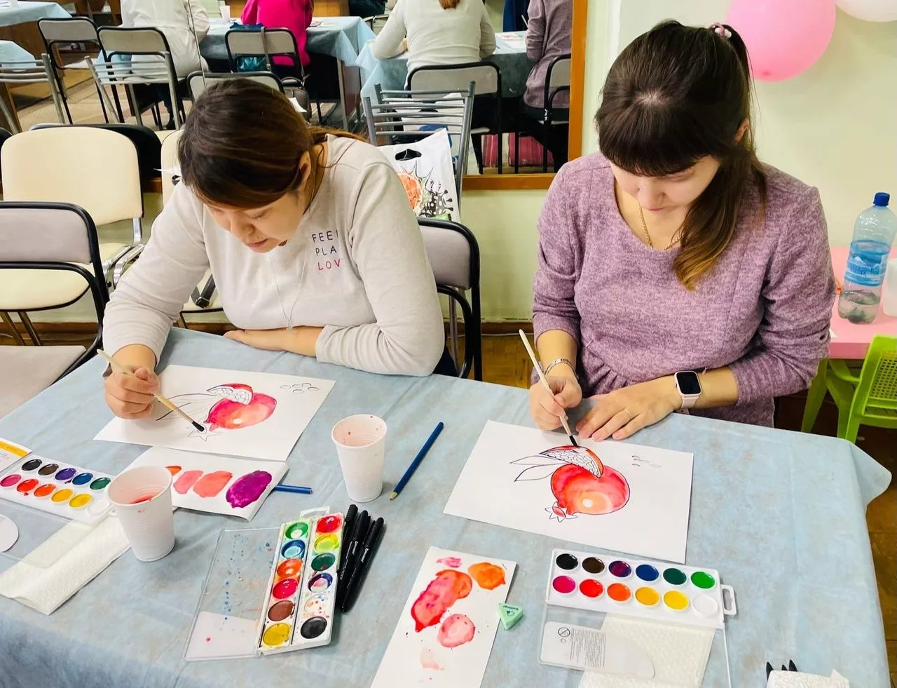  Для беременных копейчанок организовали серию лекций об искусстве