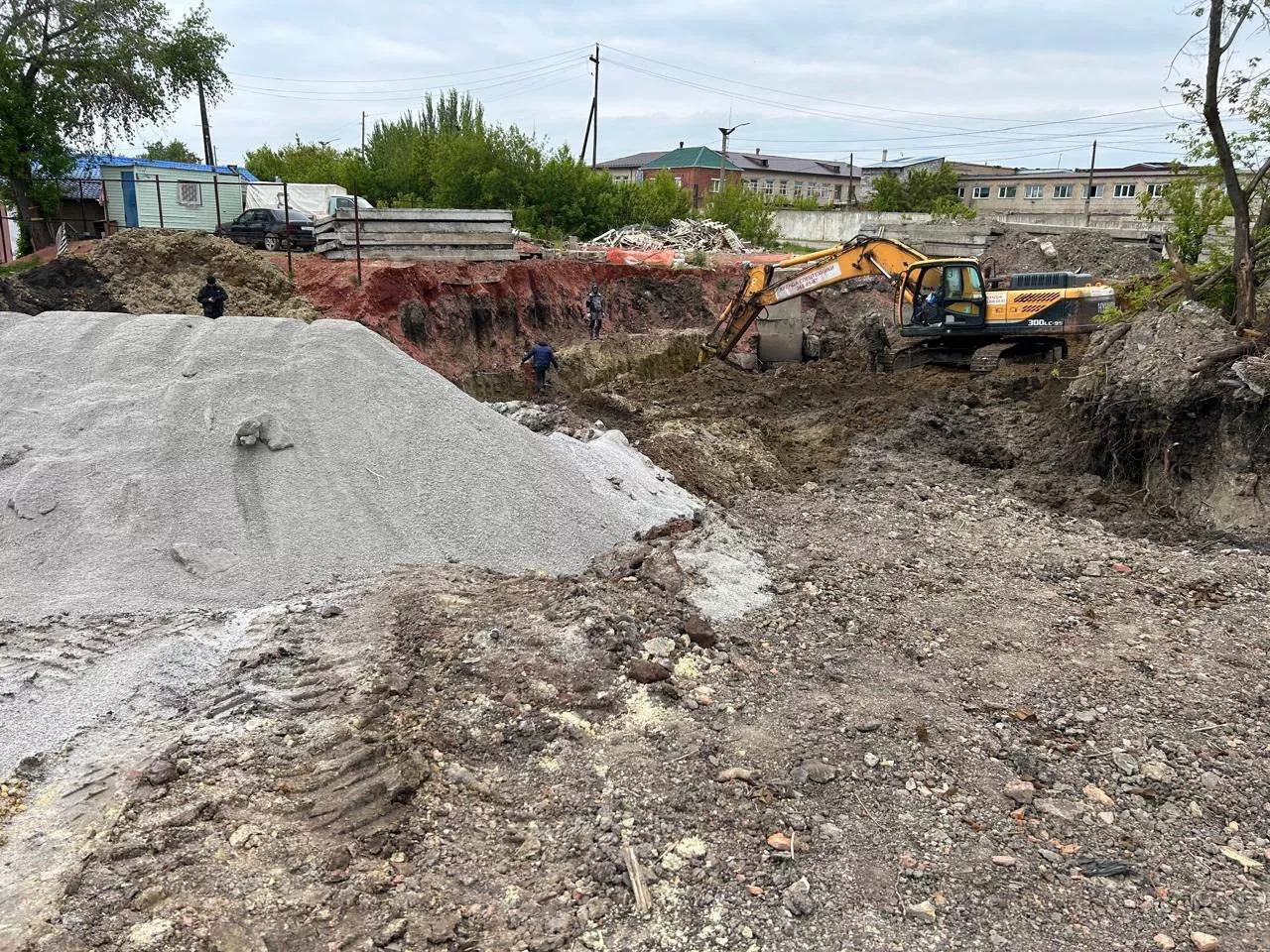 В Копейске запустили новый участок канализационного коллектора на улице Кемеровской