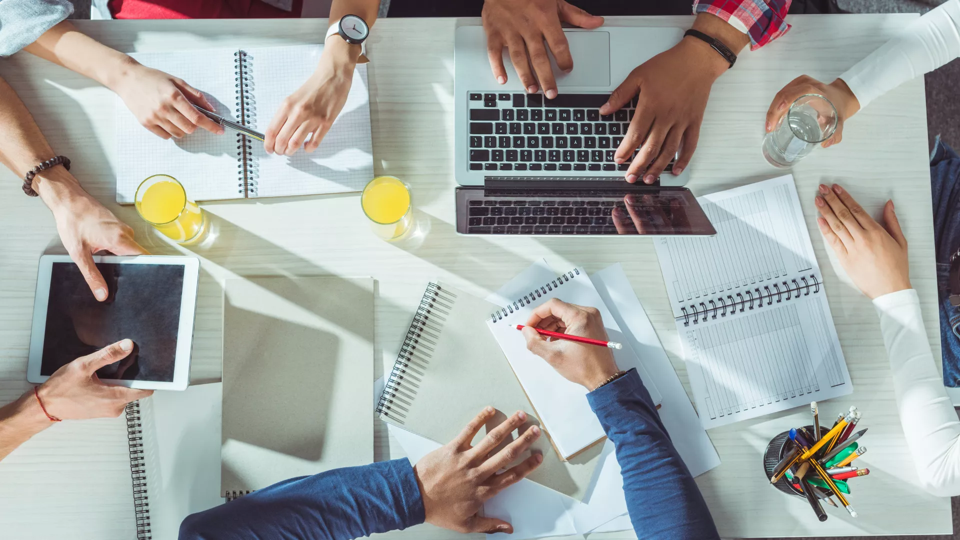 Сотрудники Отдела МВД России по городу Копейску приглашают школьников и студентов для участия во Всероссийской акции «Студенческий десант»