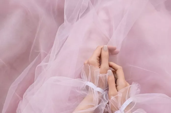 Советы по выбору образа на выпускной 2023 года