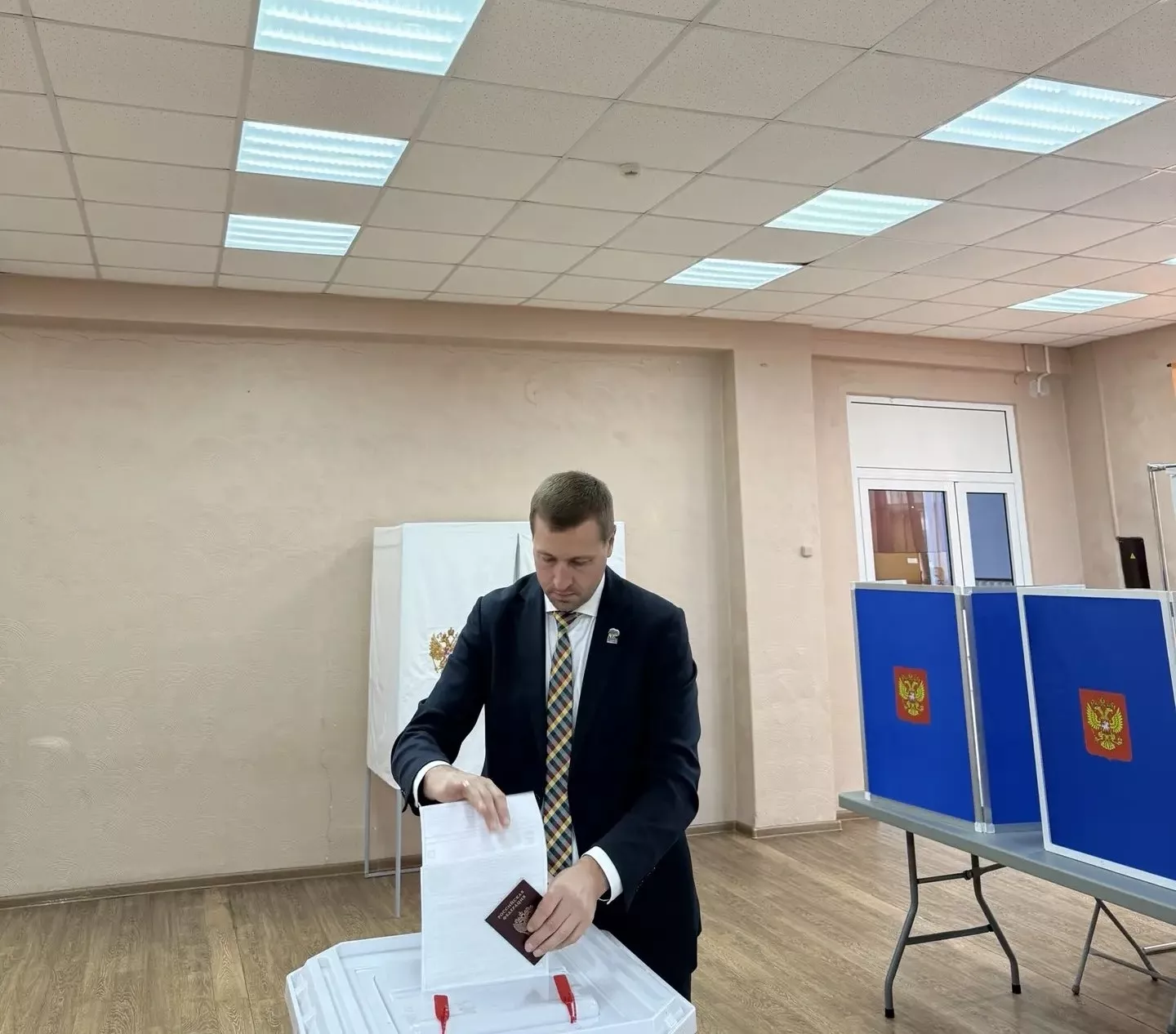 Депутаты Копейска отдали голоса на выборах в Госдуму